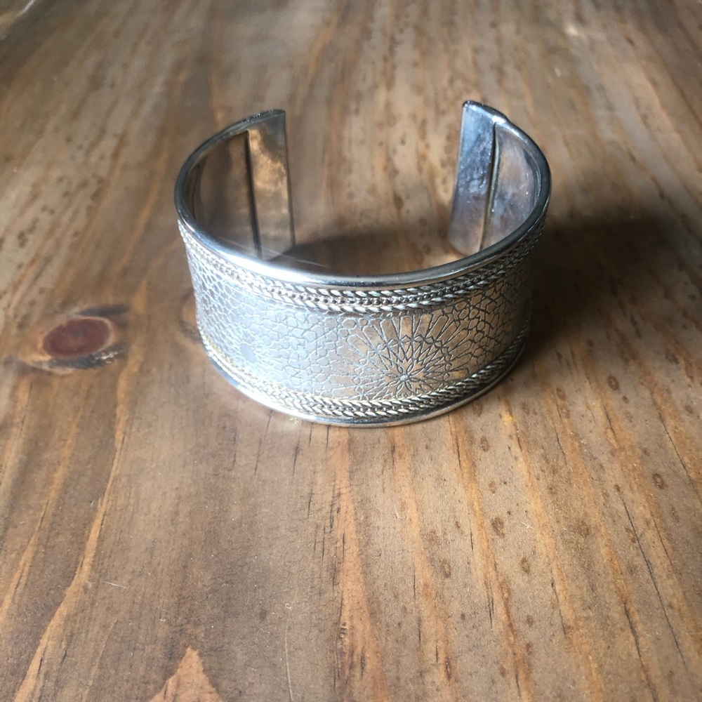 ⭐️3-$20 boho silver cuff bracelet